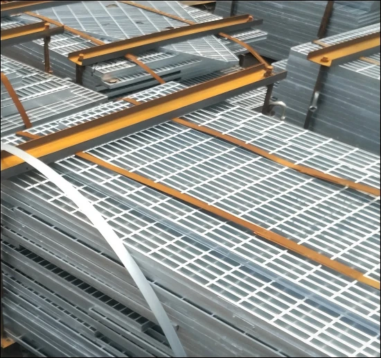 Flat Hot Dipped Galvanized Steel Walkway Grating factory